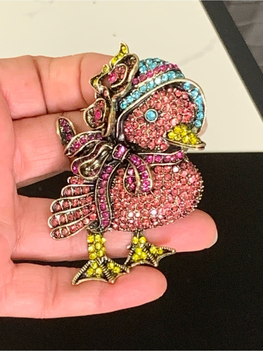 Vintage Gold Tone Crystal Rhinestone Alloy Duck Brooch